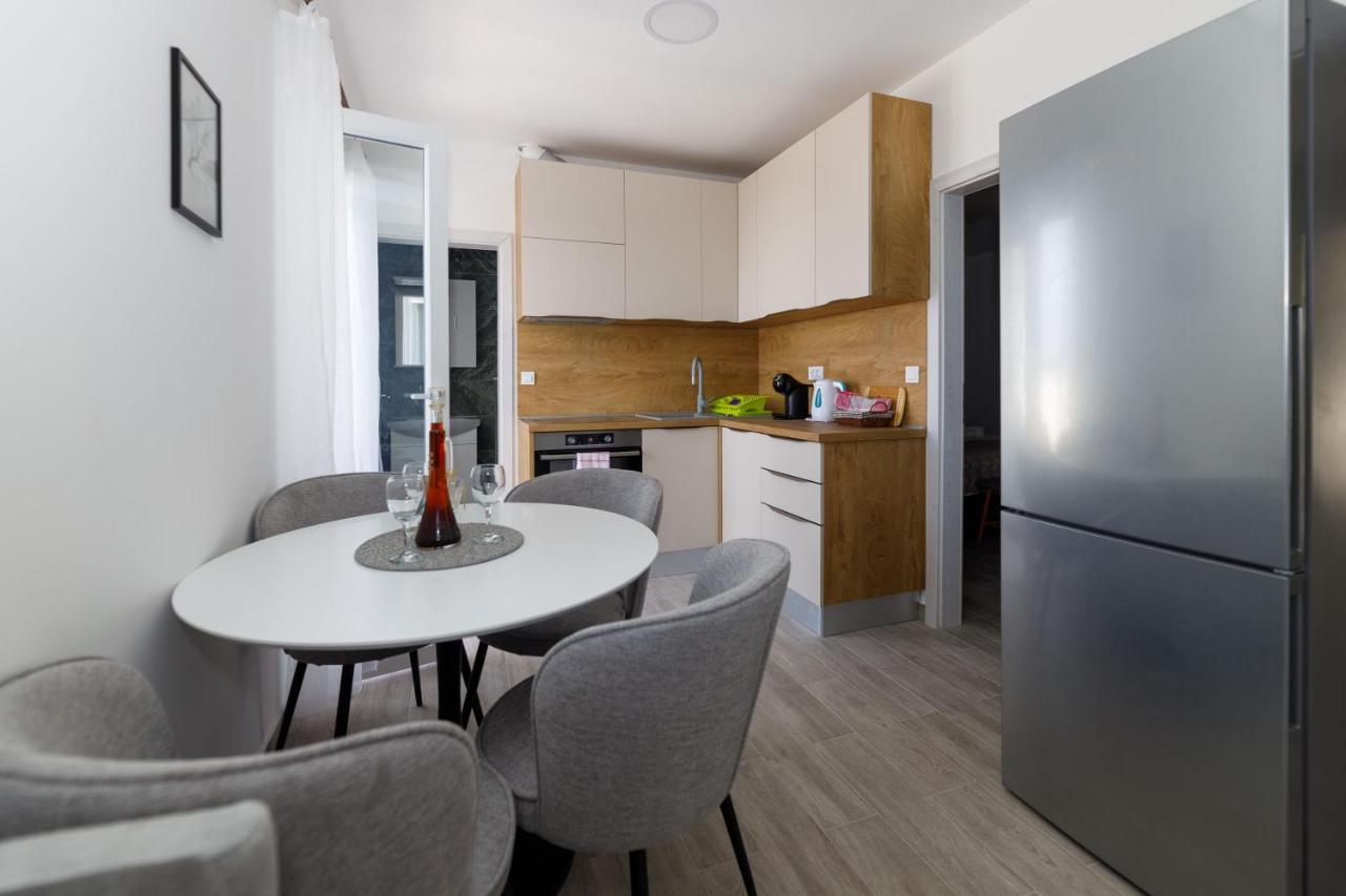 Apartamento Apartman Maro Makarska Exterior foto