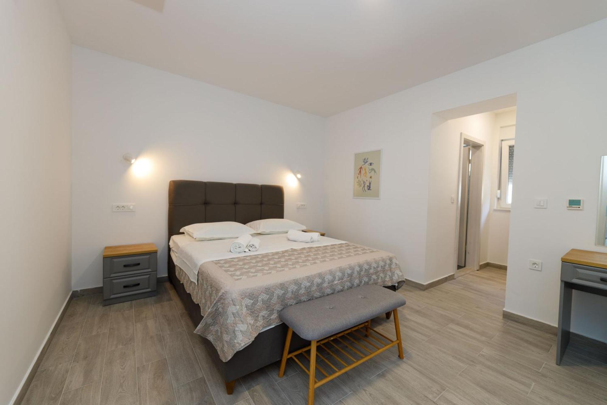 Apartamento Apartman Maro Makarska Exterior foto